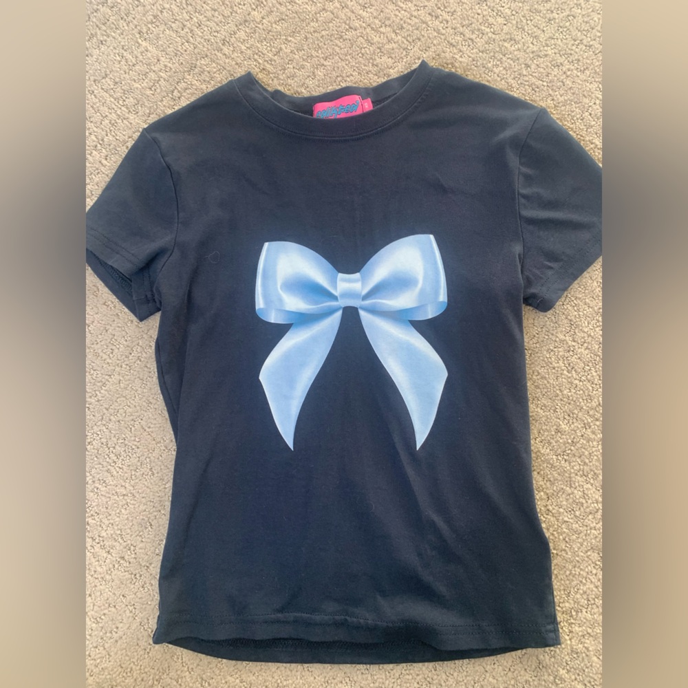 Edikted Navy Tee with Light Blue Bow